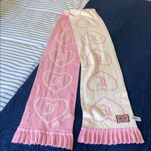 Juicy couture scarf